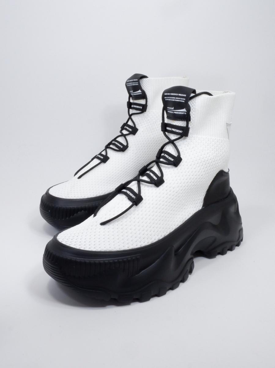 11CW040003